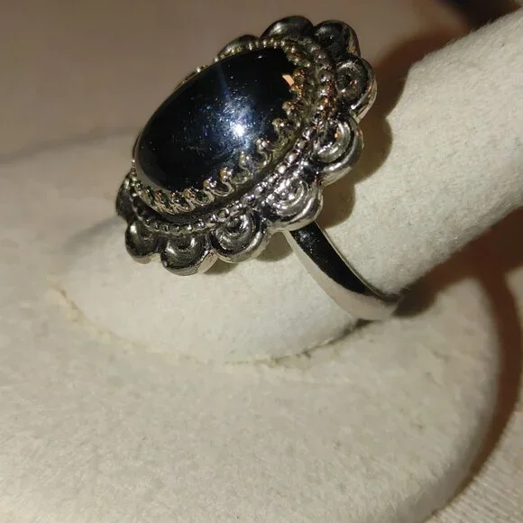 Whiting Davis Vintage Signed Silvertone Ring Size 8 Hematite Stone Oval Design - Picture 5 of 10